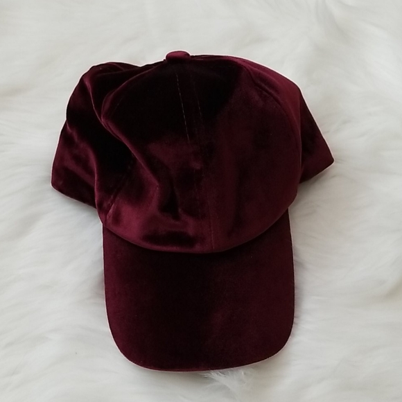 Windsor Accessories - Windsor Velour Hat